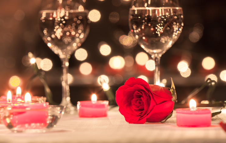 Photo of candlelit table