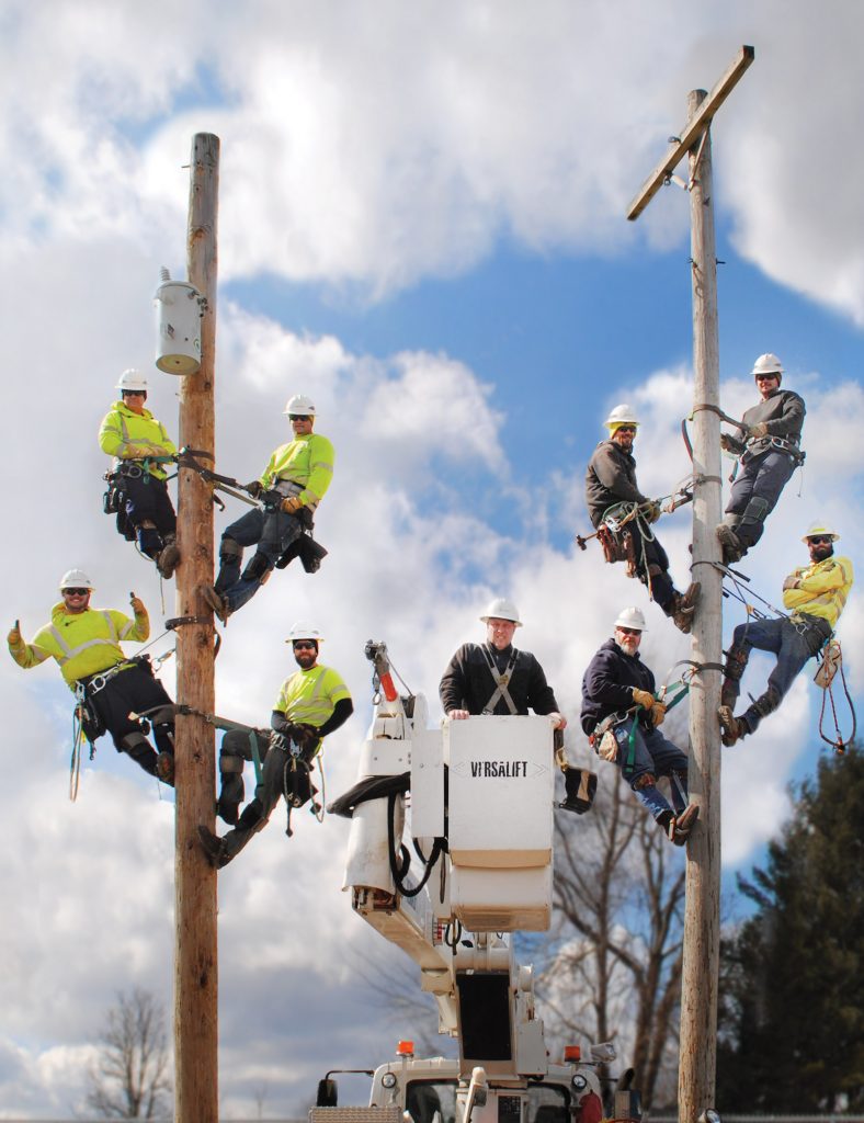 Photo of Marshall County REMC linemen