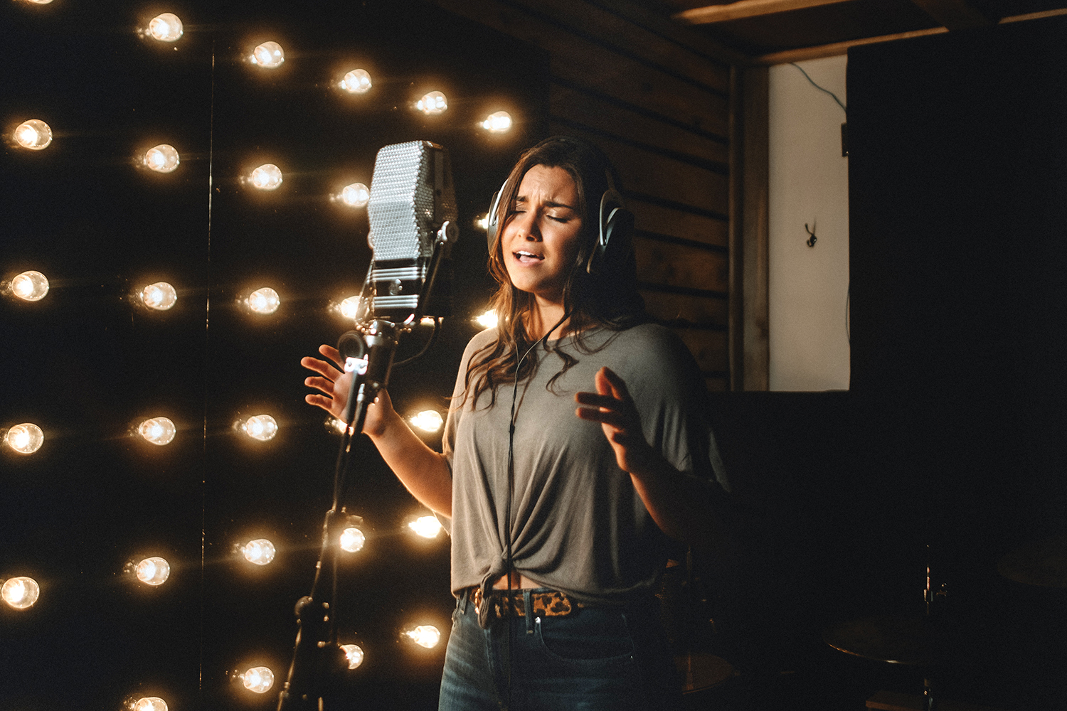 Photo of Abby Bannon in the studio.