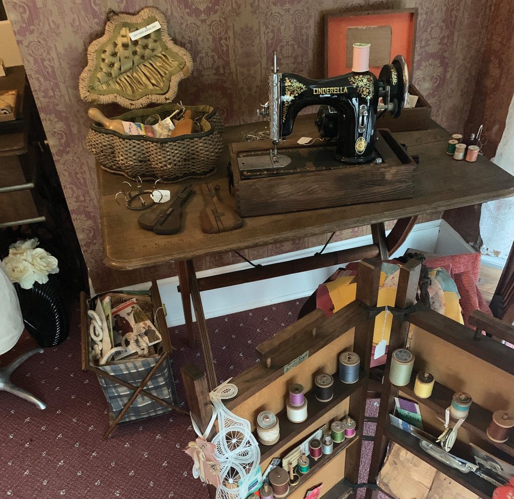 Cragun House sewing room