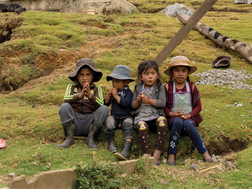 Children in Pena Roja