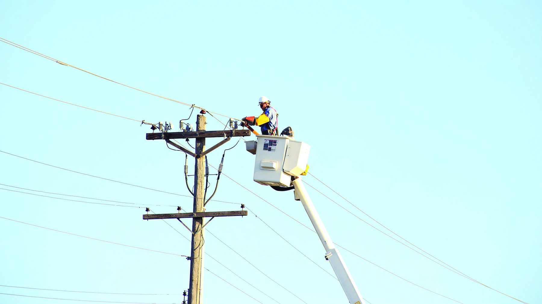 Lineman in bucket truck
