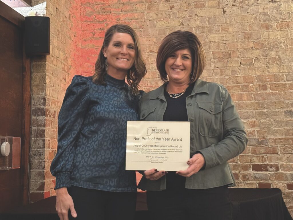 Operation Round Up Trustees Melissa Smith (right) and Brandee Moore accepted the award on behalf of Jasper County REMC.